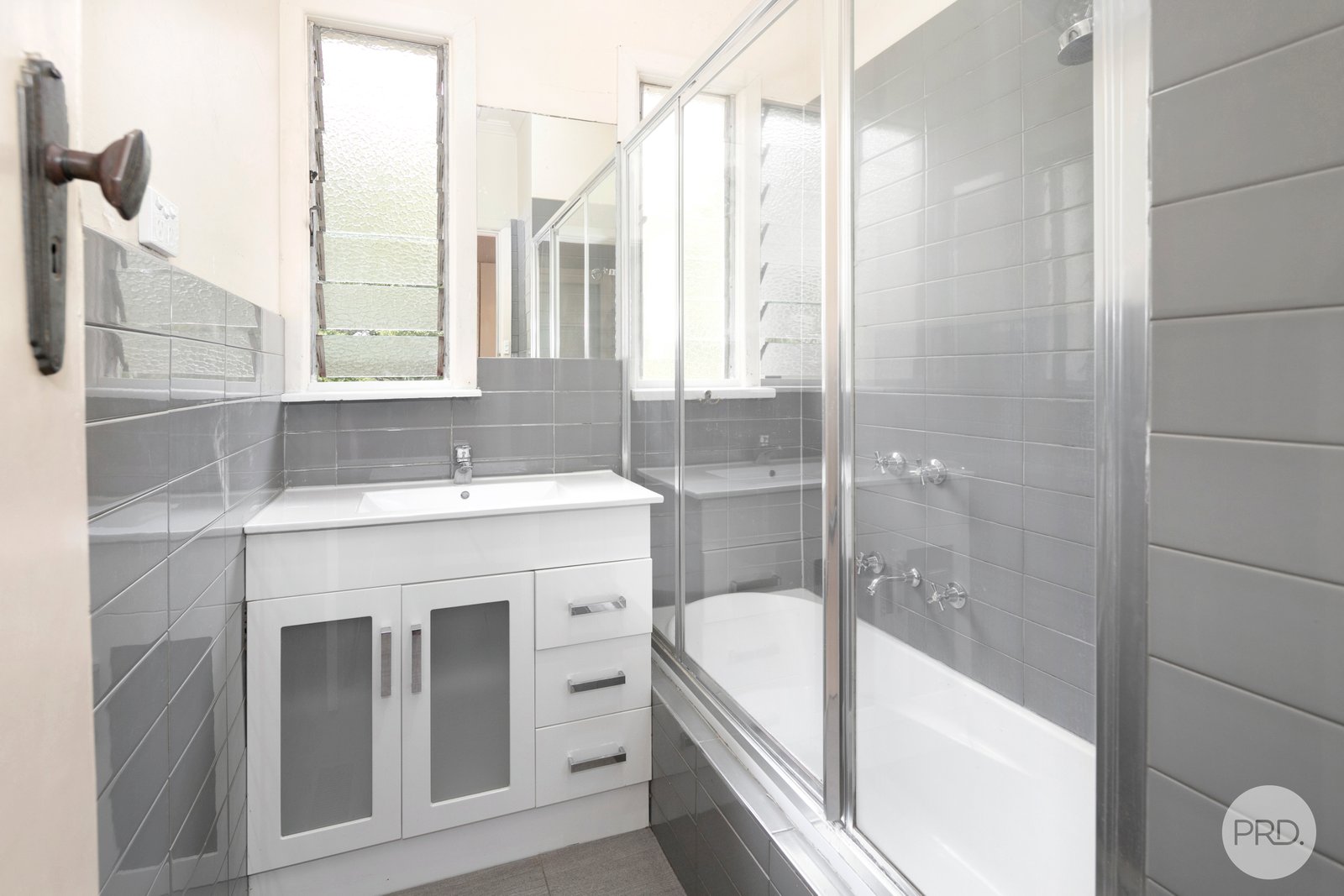 905 Ripon Street South REDAN 7