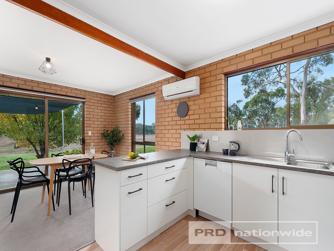 905 South Arm Road SANDFORD 7