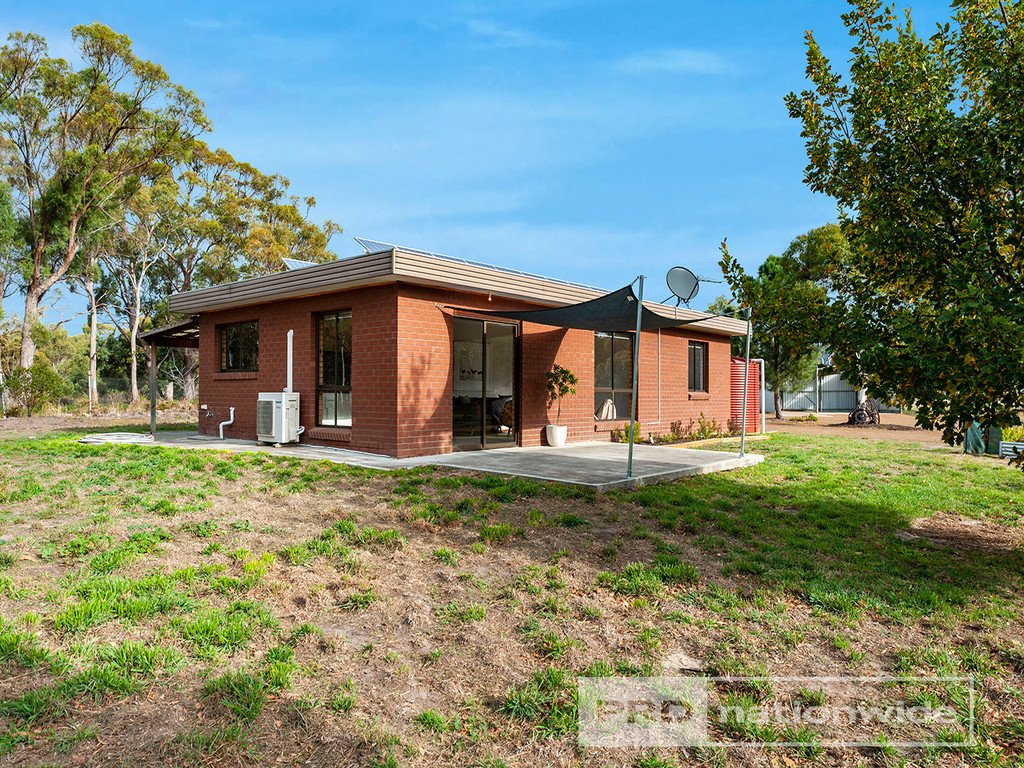 905 South Arm Road SANDFORD 14