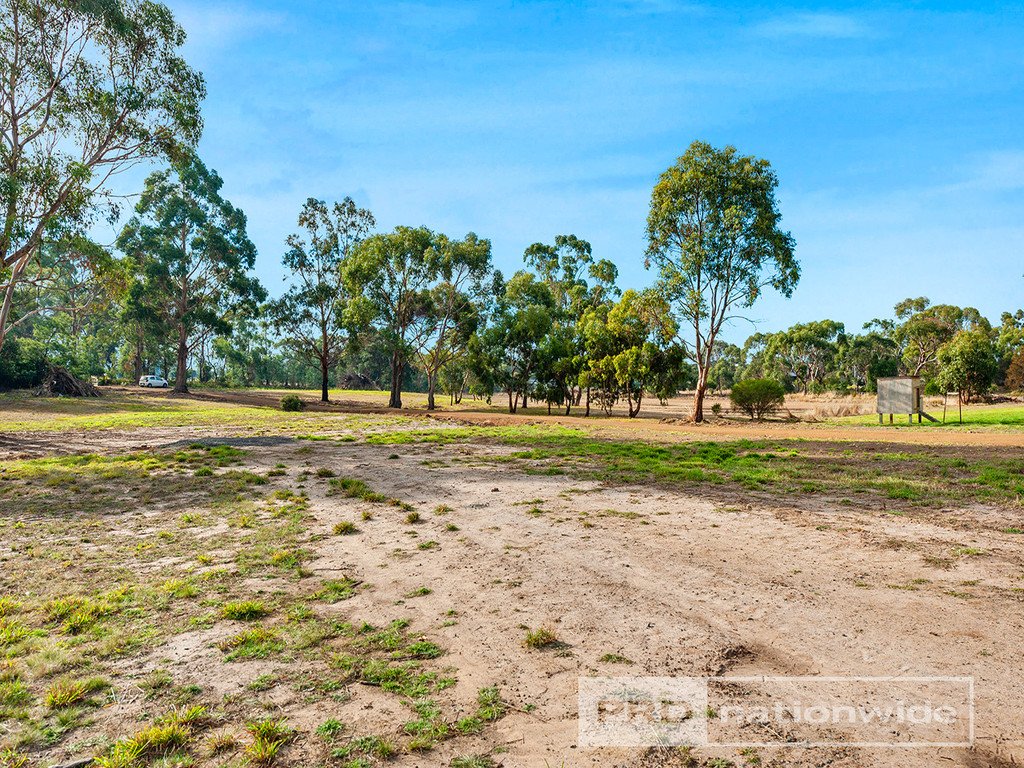 905 South Arm Road SANDFORD 23