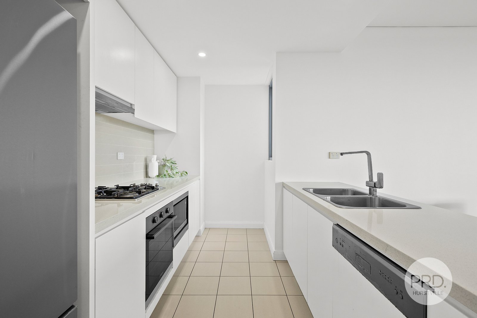 905/101 Forest Road HURSTVILLE 3