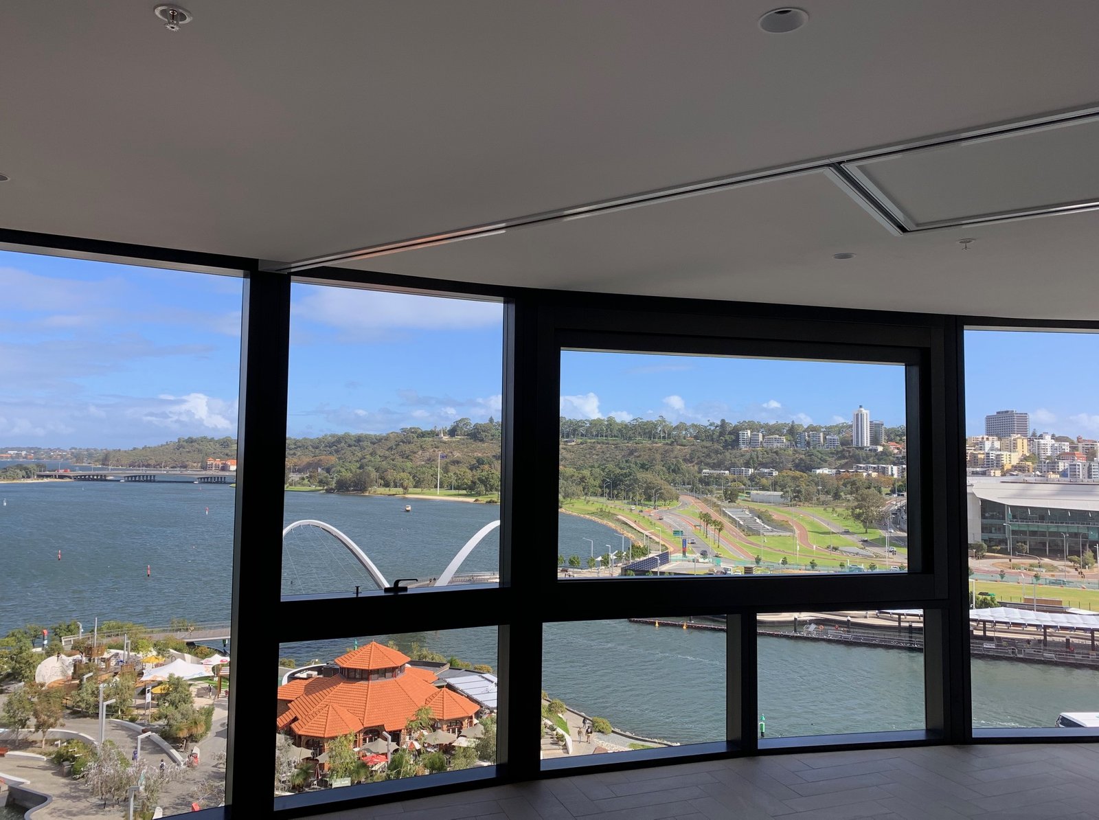 905/11 Barrack Square PERTH 22