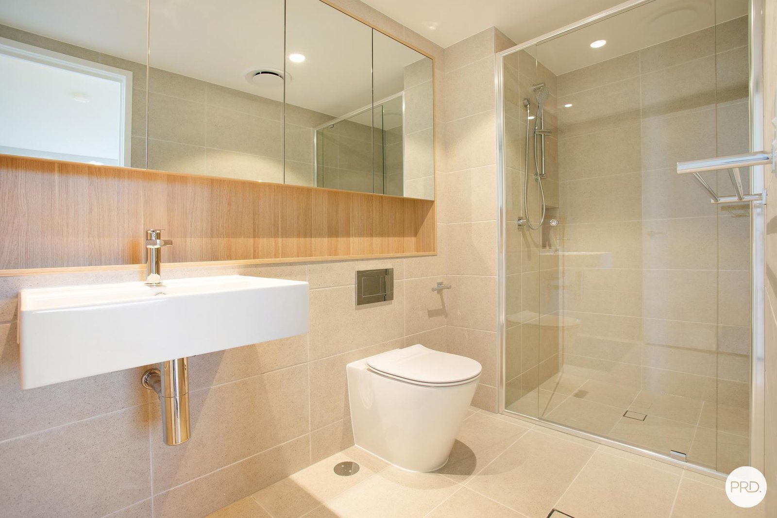 905/6 Tonga Place PARKWOOD 4