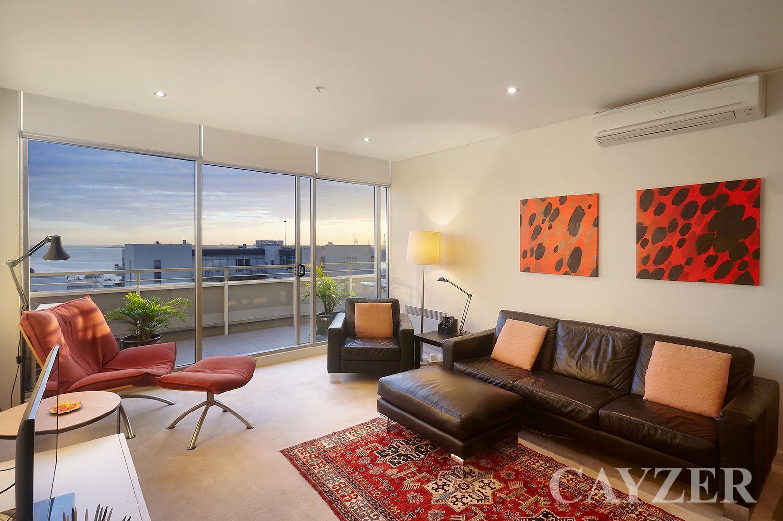 Gallery: 905/93 Dow Street