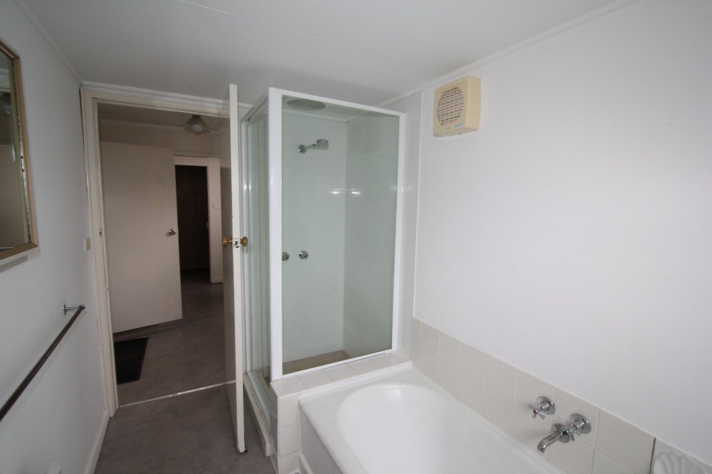 906 Doveton Street North BALLARAT NORTH 12