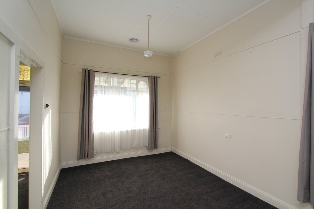 906 Doveton Street North BALLARAT NORTH 16