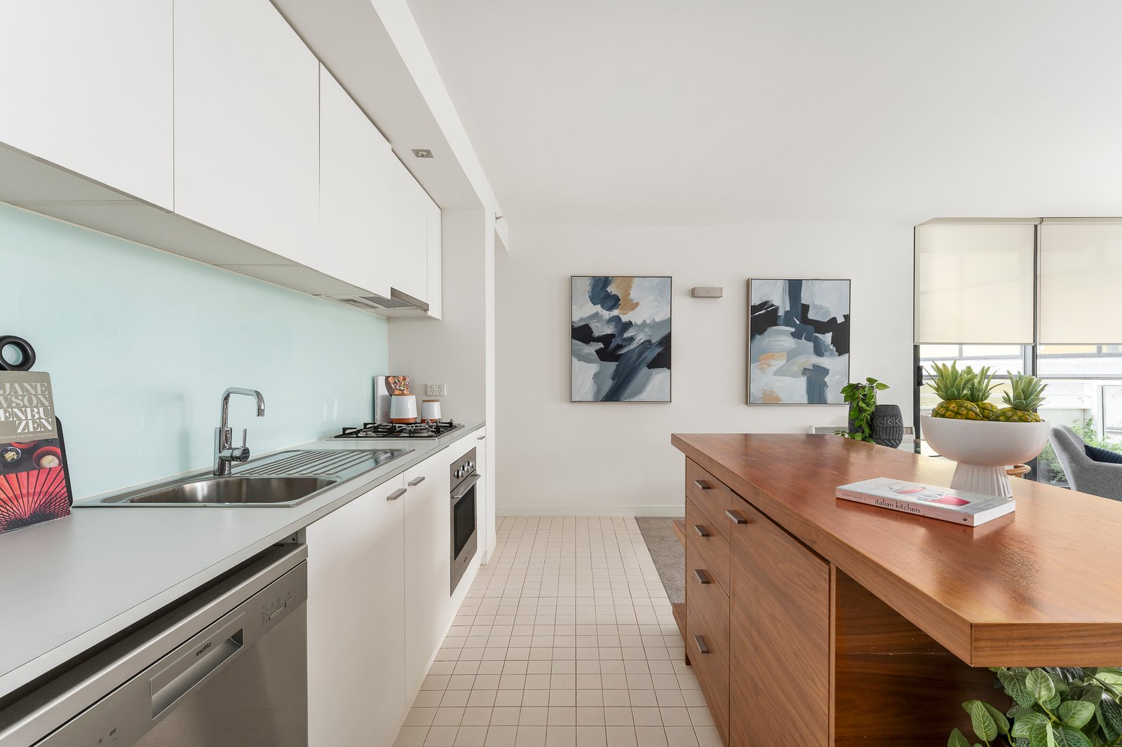 906/377 Burwood Road, Hawthorn, 3122