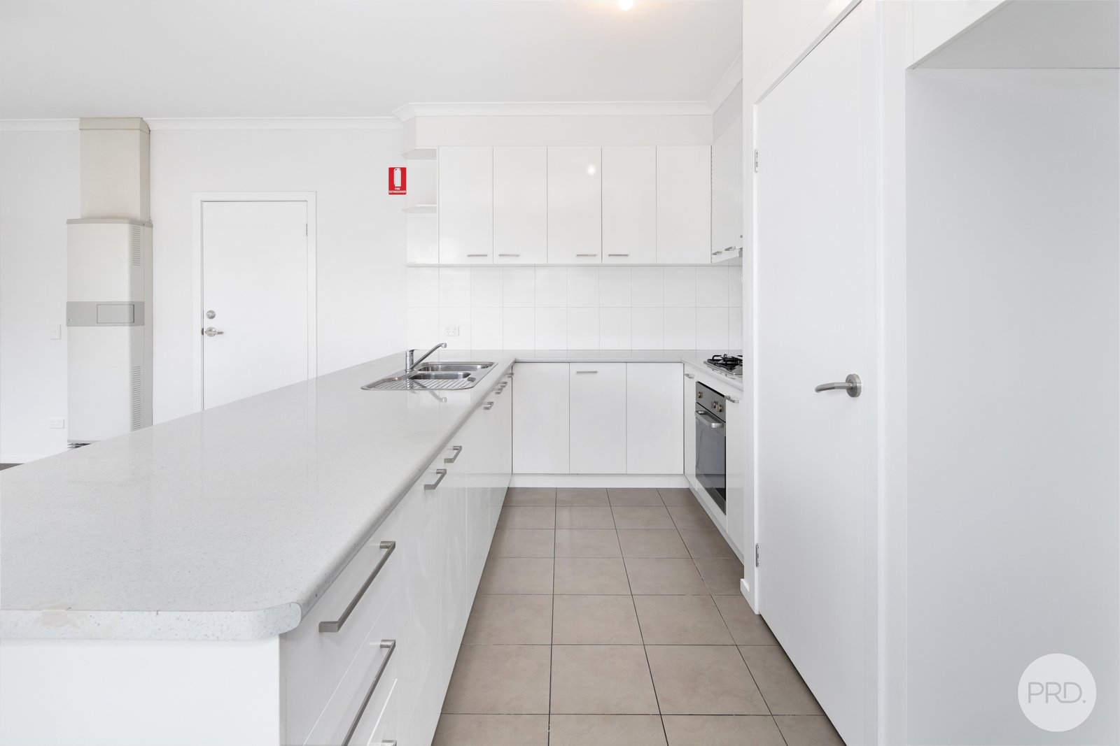 907 Geelong Road CANADIAN 4