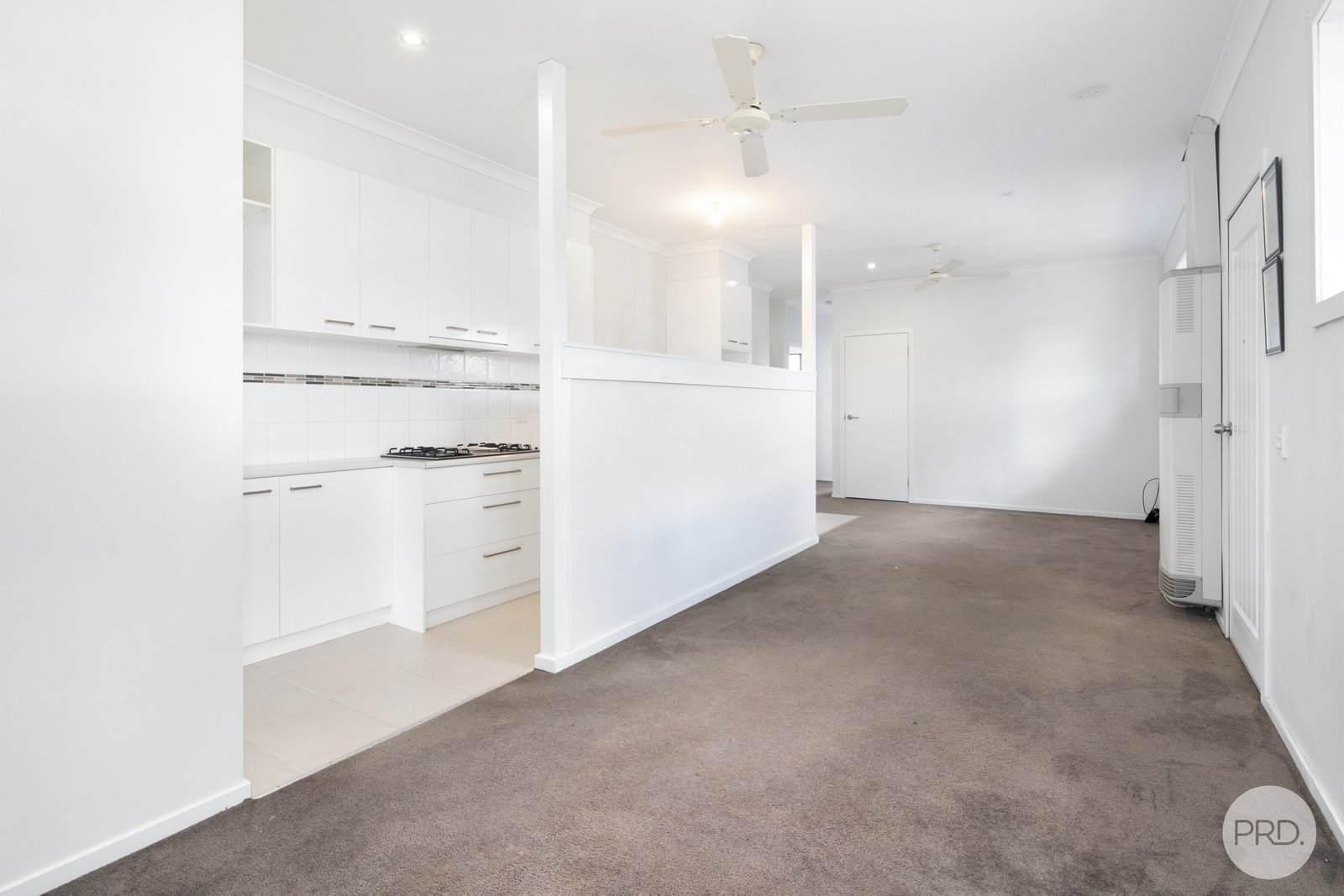 907 Geelong Road CANADIAN 7