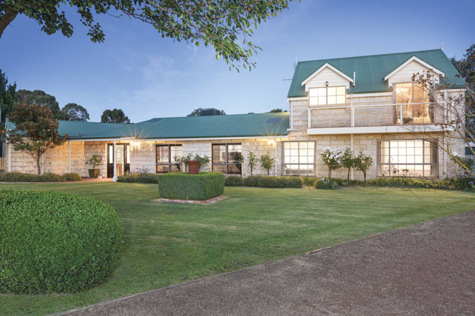 907 Winter Street, Buninyong VIC 3357 Buxton 2022