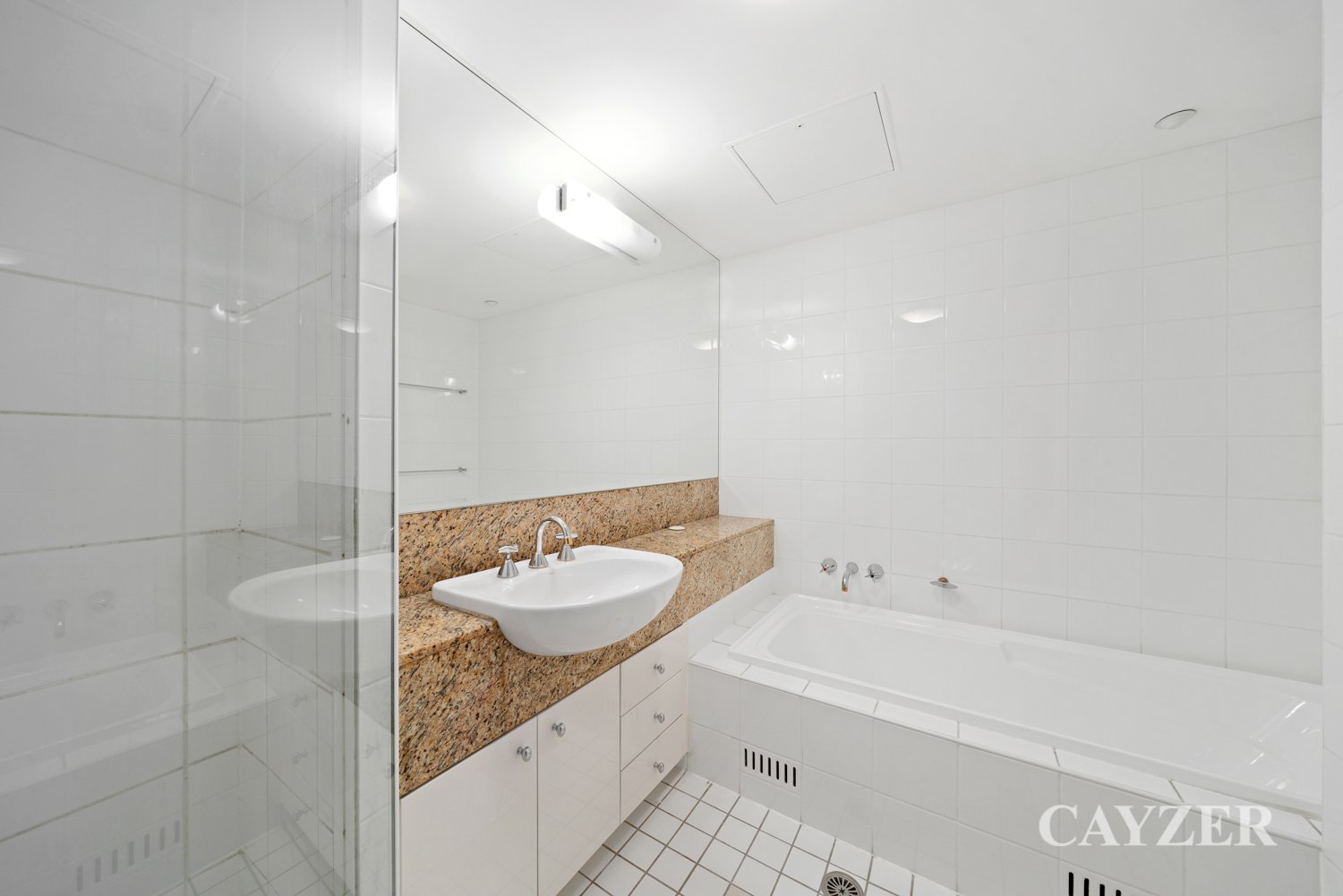 Gallery: 907/127 Beach Street