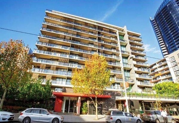Gallery: 907/800 Chapel Street