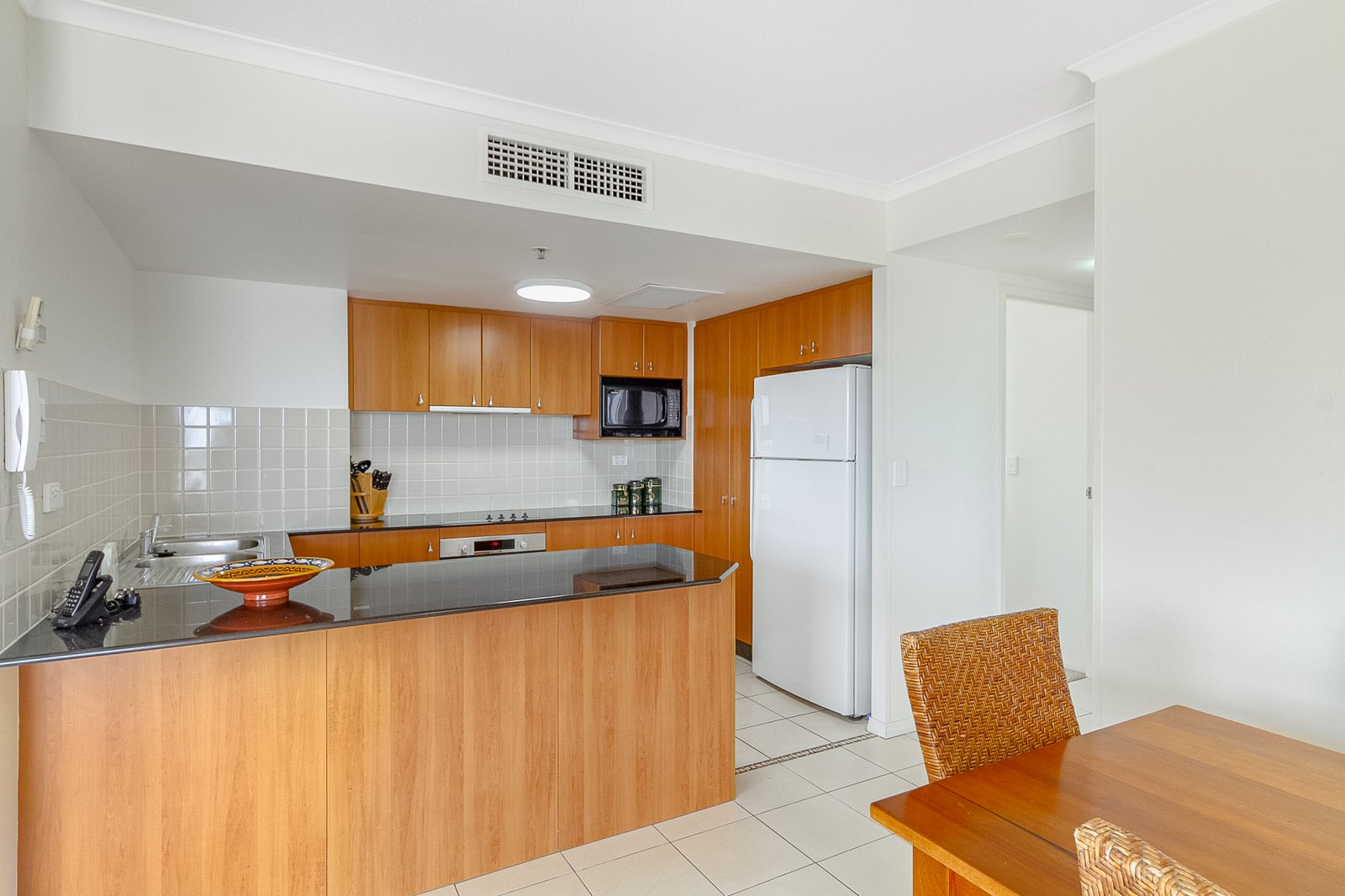 907/88 Marine Parade COOLANGATTA 3