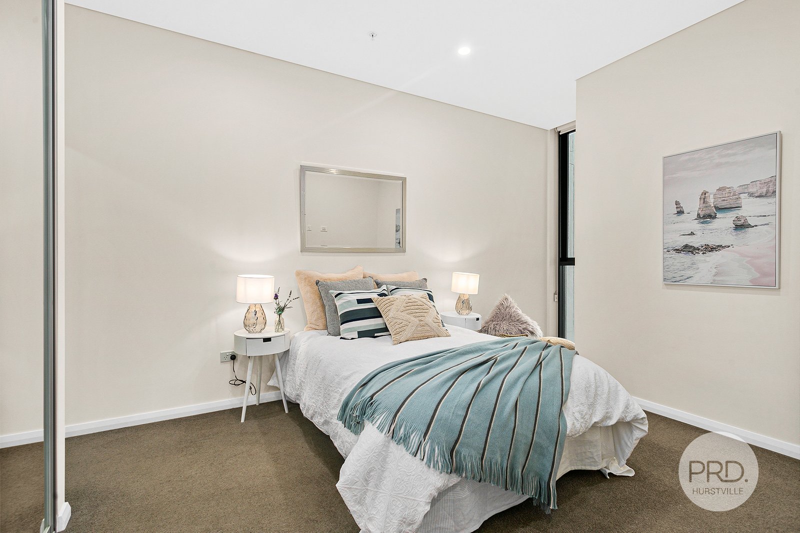 908/14 Woniora Road HURSTVILLE 5