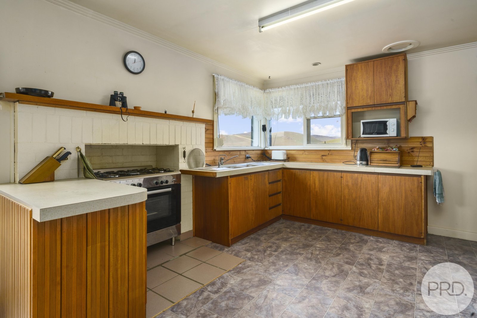 909 Victoria Valley Road OUSE 5