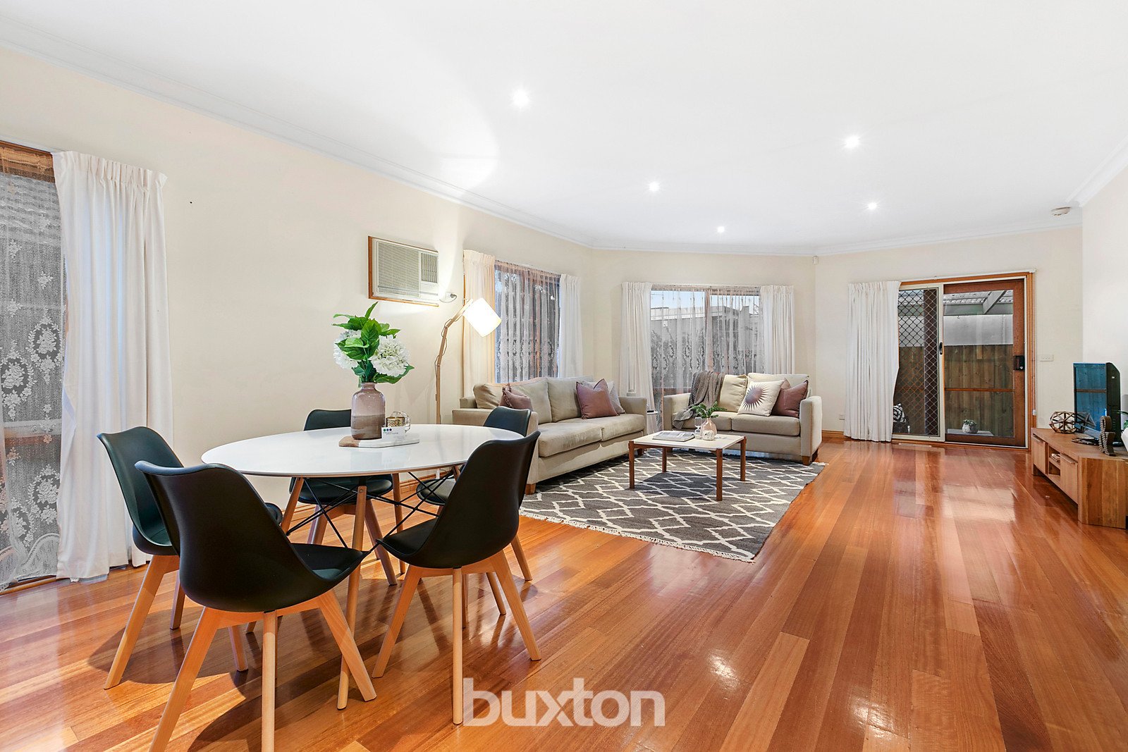 Gallery: 90A Mackie Road