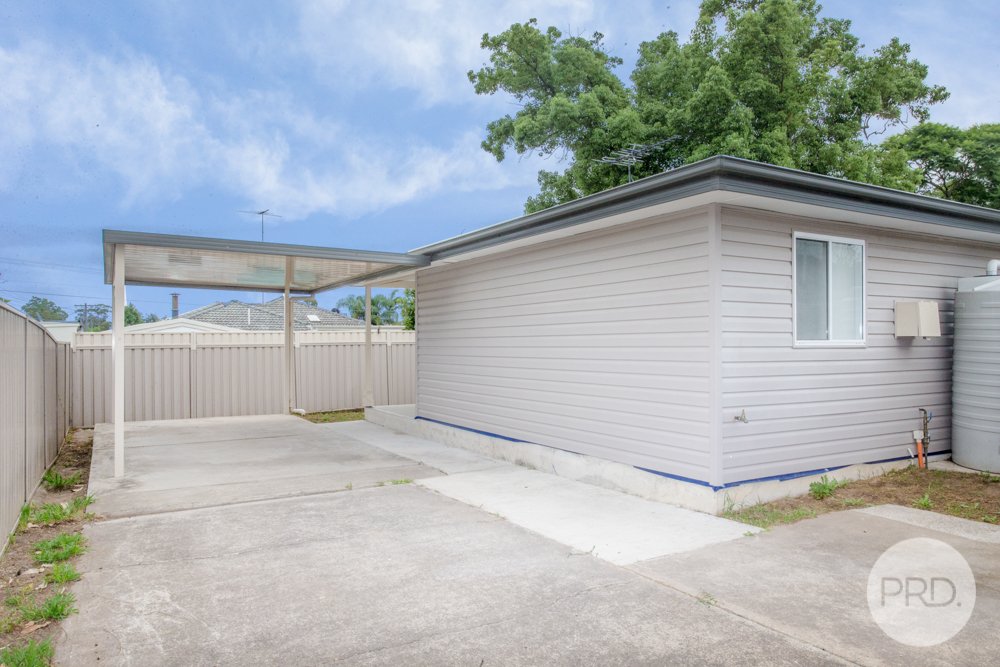 90A Penrose Crescent SOUTH PENRITH 1