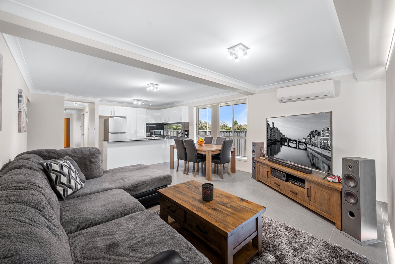 90A Tench Avenue JAMISONTOWN 12