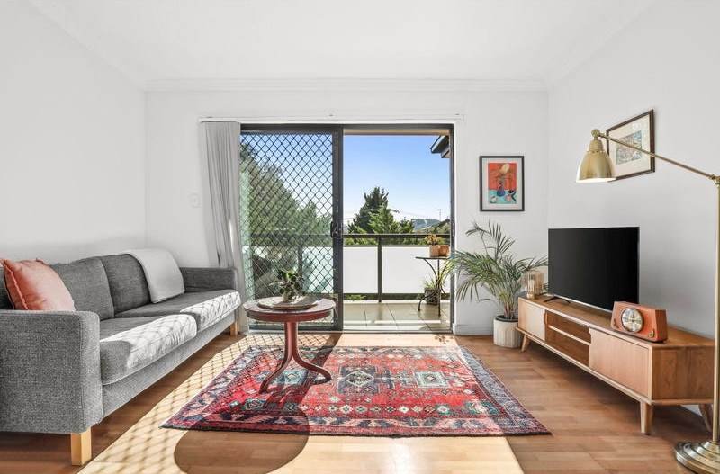 9/1-3 New Orleans Crescent MAROUBRA 1