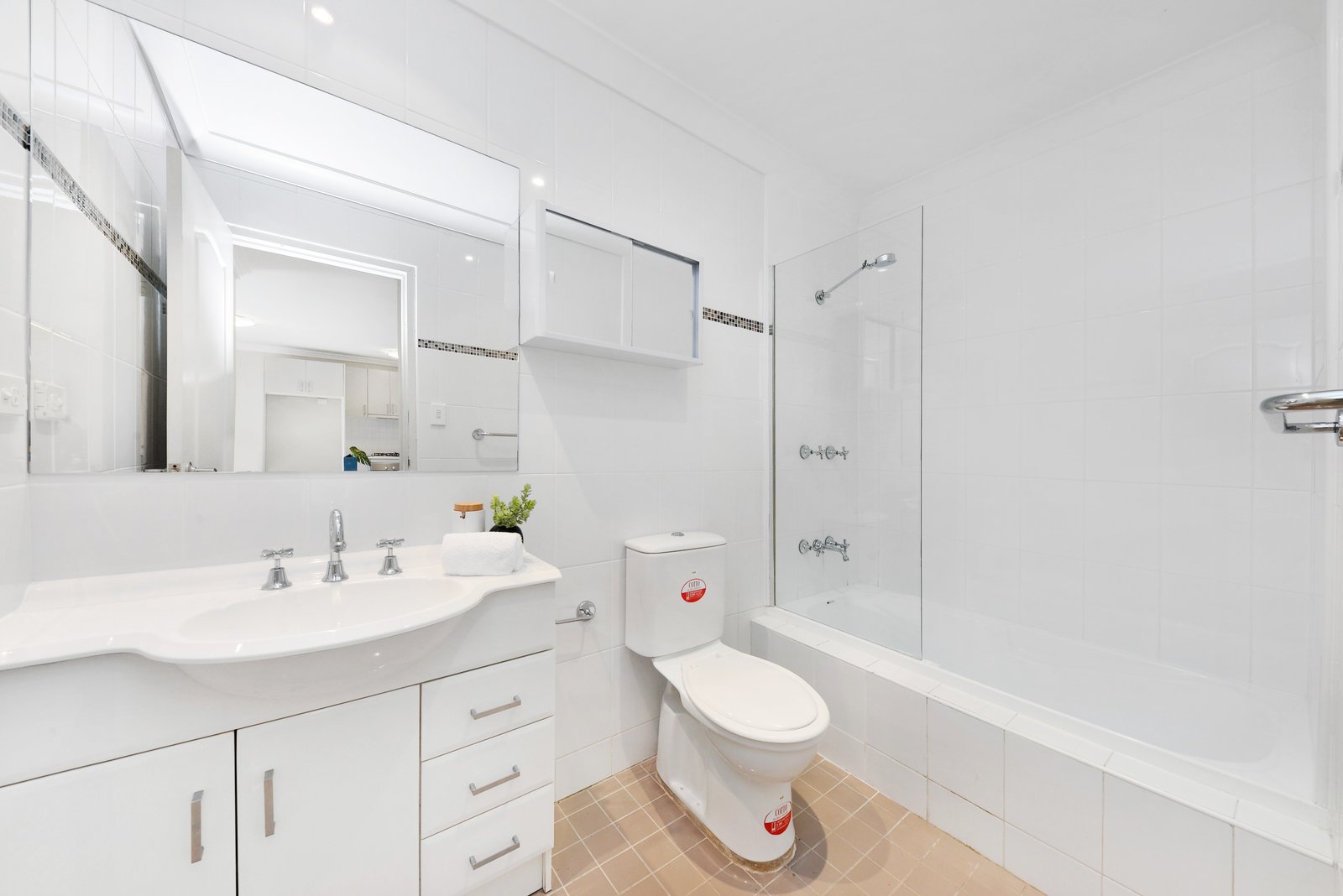 9/1-3 New Orleans Crescent MAROUBRA 11