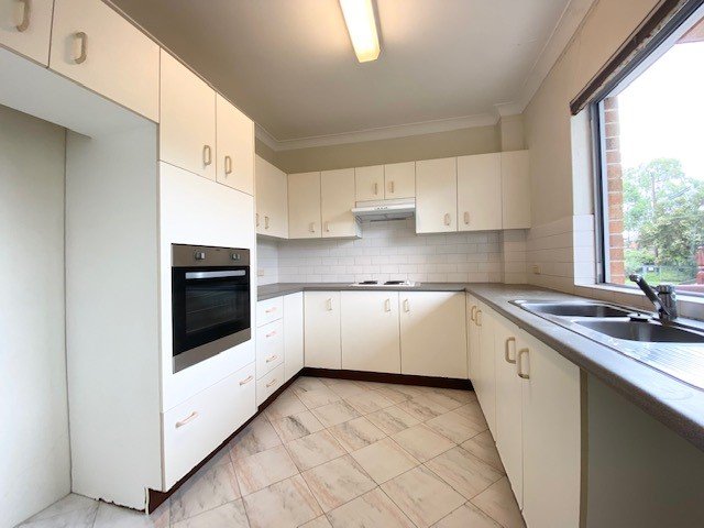 9/1-7 Carnarvon Street CARLTON 3