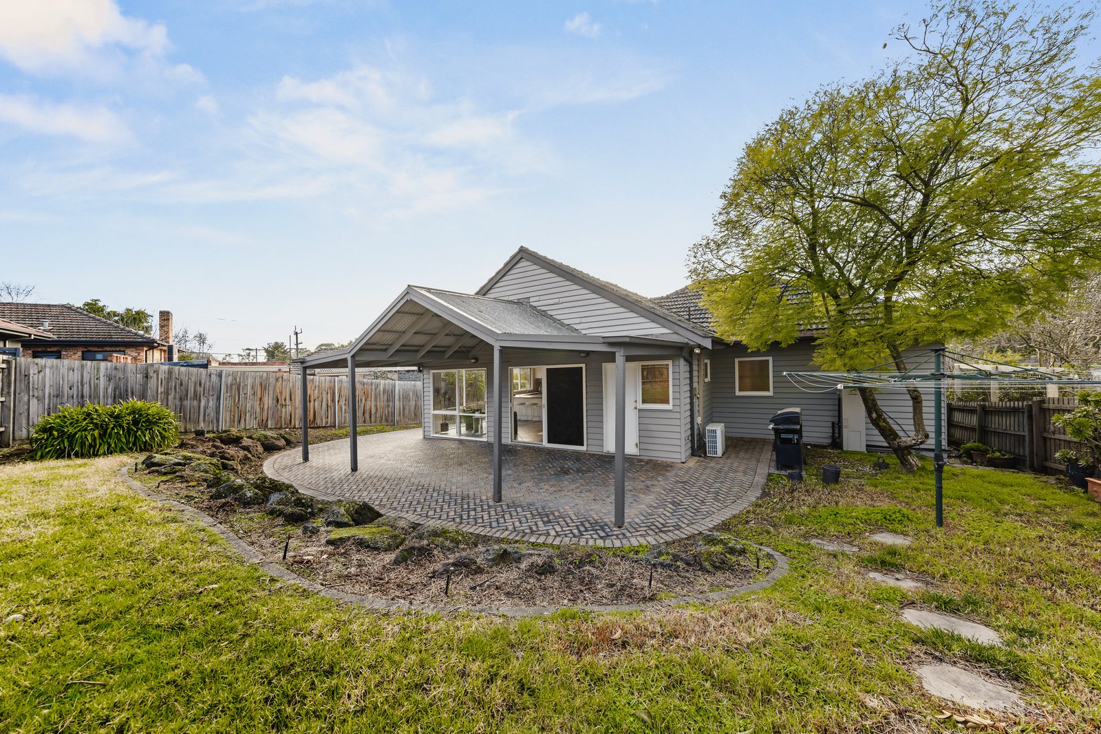 Real Estate and Property in 91 Box Hill Crescent, Mont Albert North, VIC