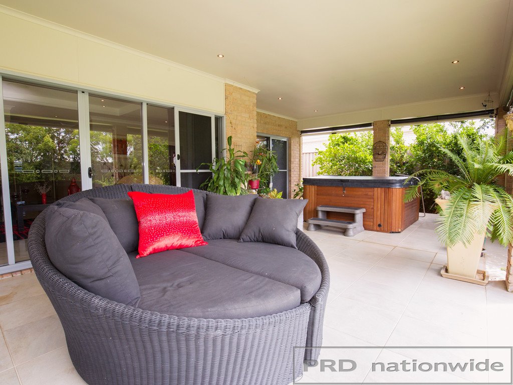 91 Canterbury Drive RAWORTH 16