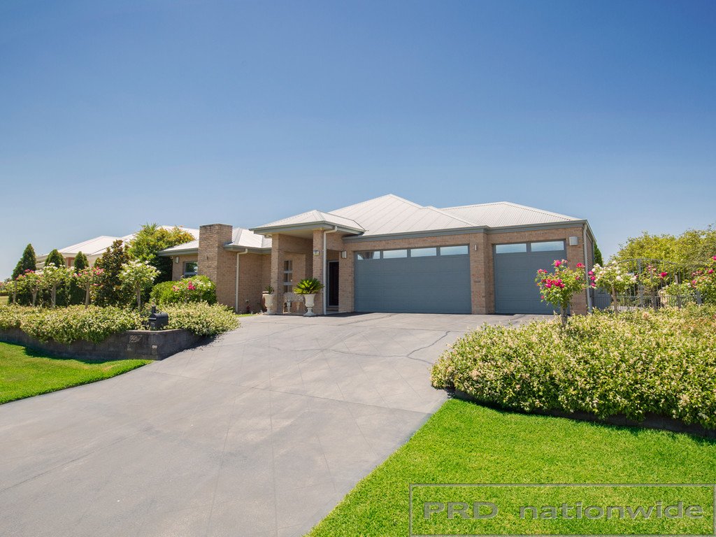 91 Canterbury Drive RAWORTH 23