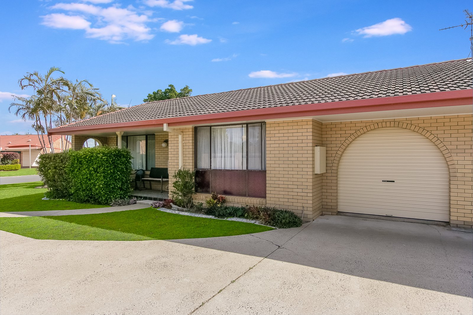 91 Companion Way TWEED HEADS 11