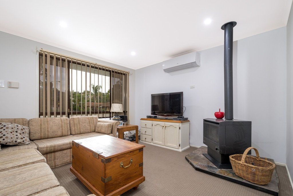 91 Compton Street DAPTO 4