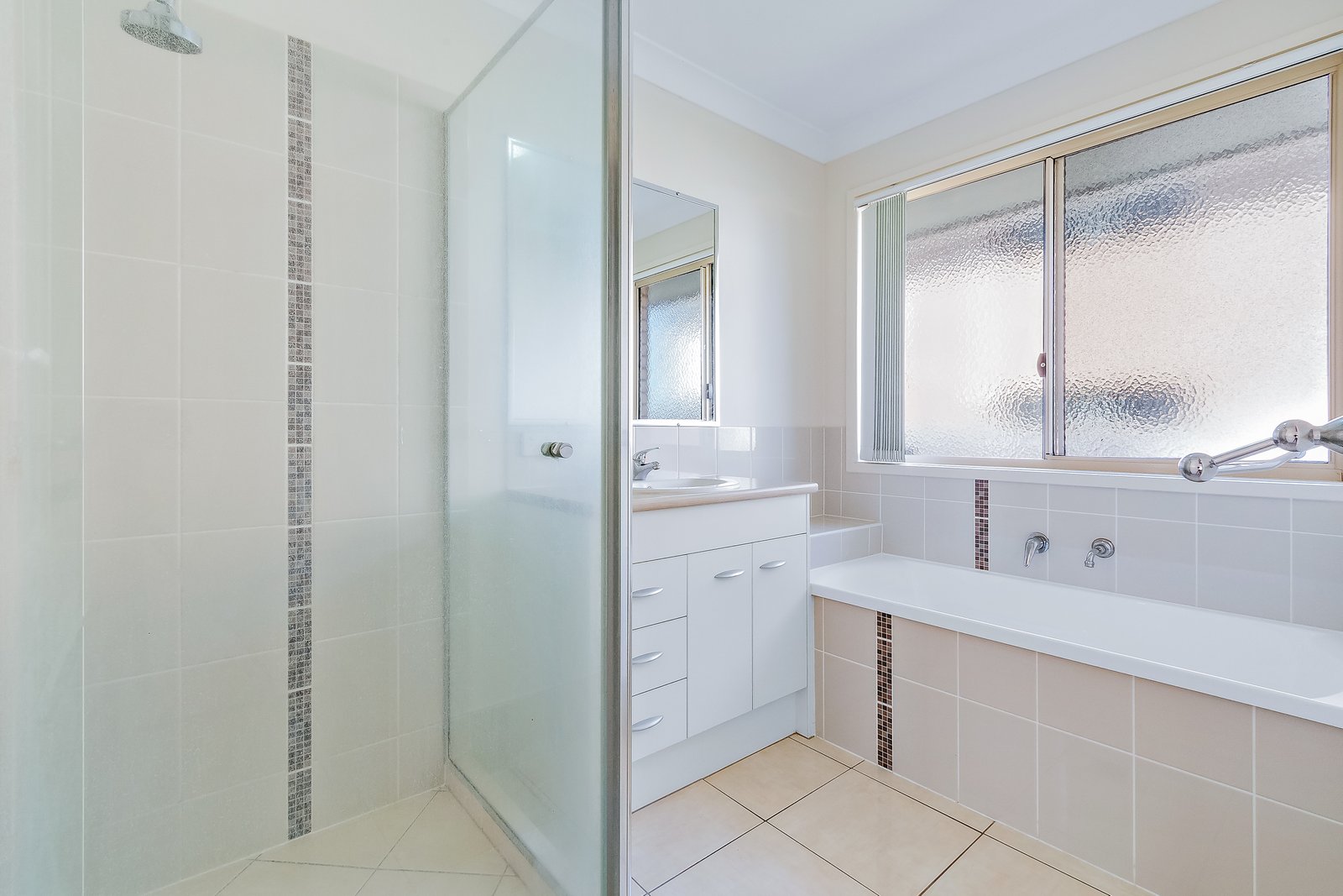 91 Fairweather Road CANNON VALLEY 8