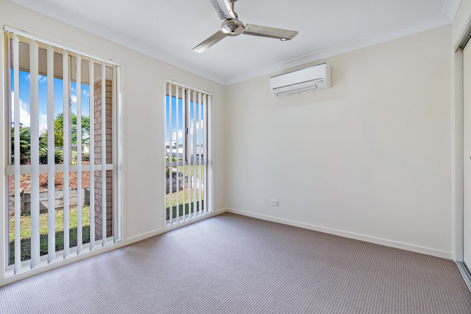 91 Fairweather Road CANNONVALE 9