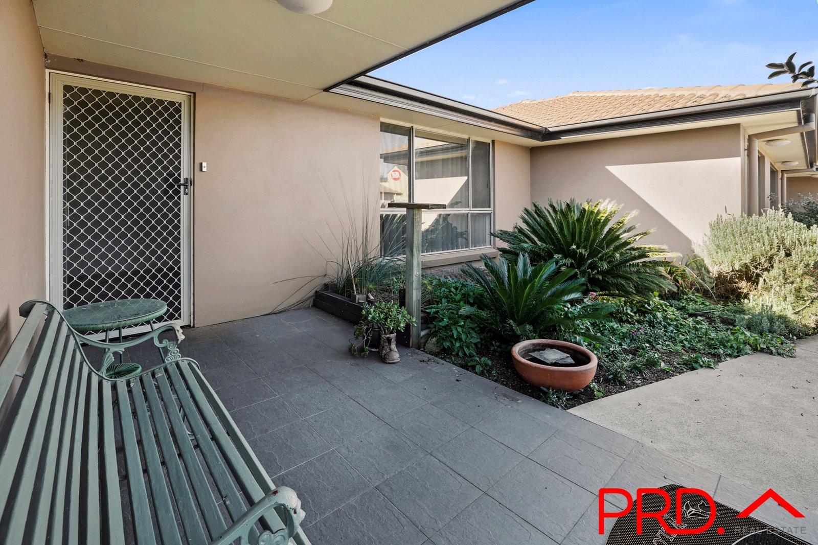 9/1 Gungurru Close TAMWORTH 4