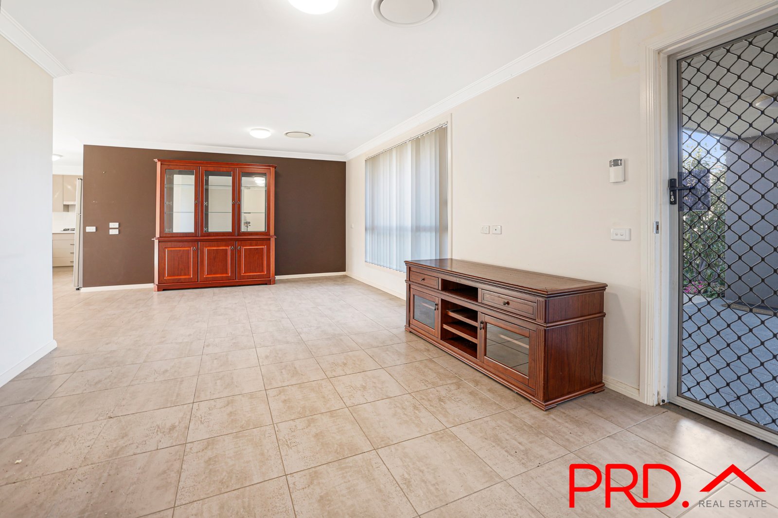 9/1 Gungurru Close TAMWORTH 5