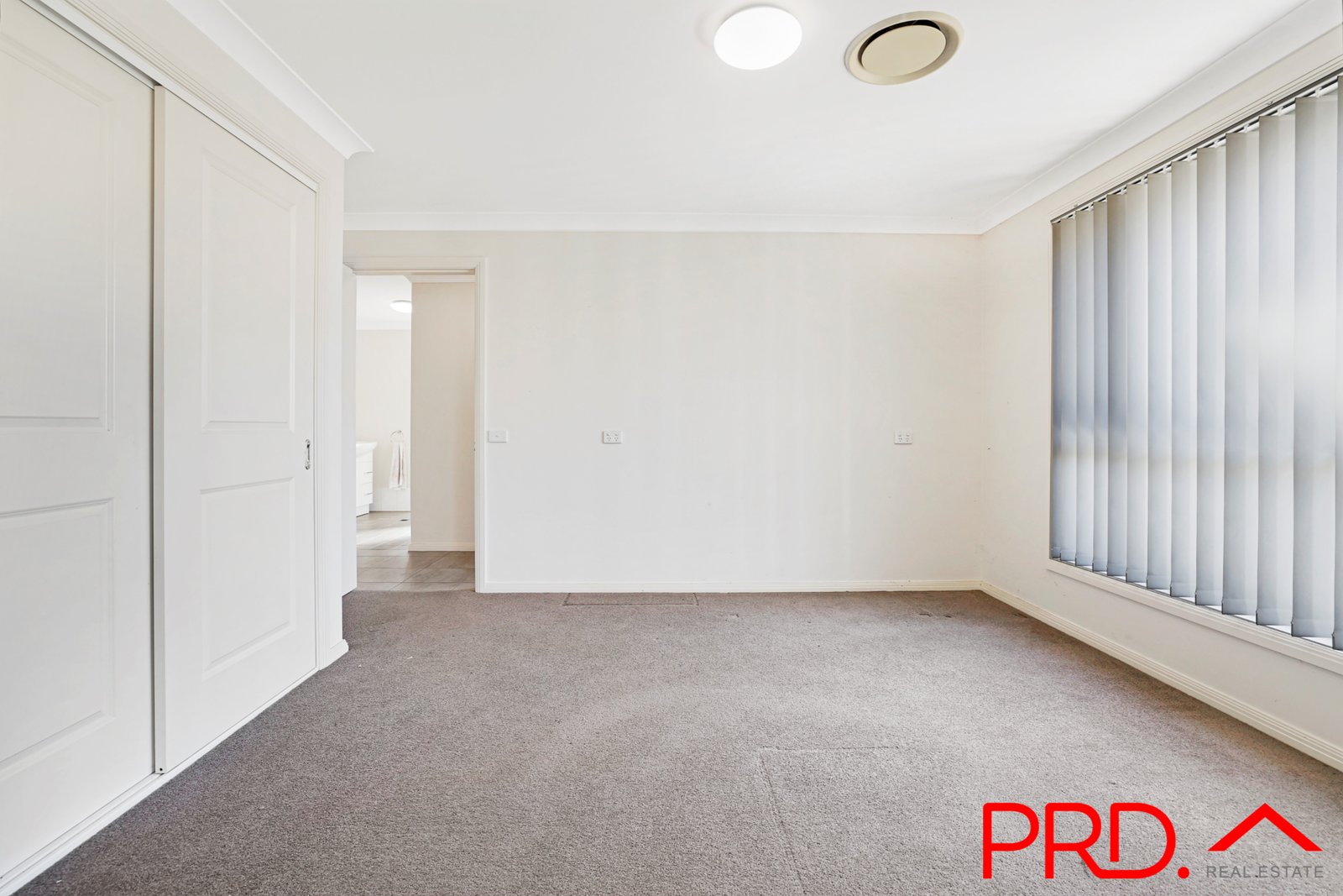 9/1 Gungurru Close TAMWORTH 11