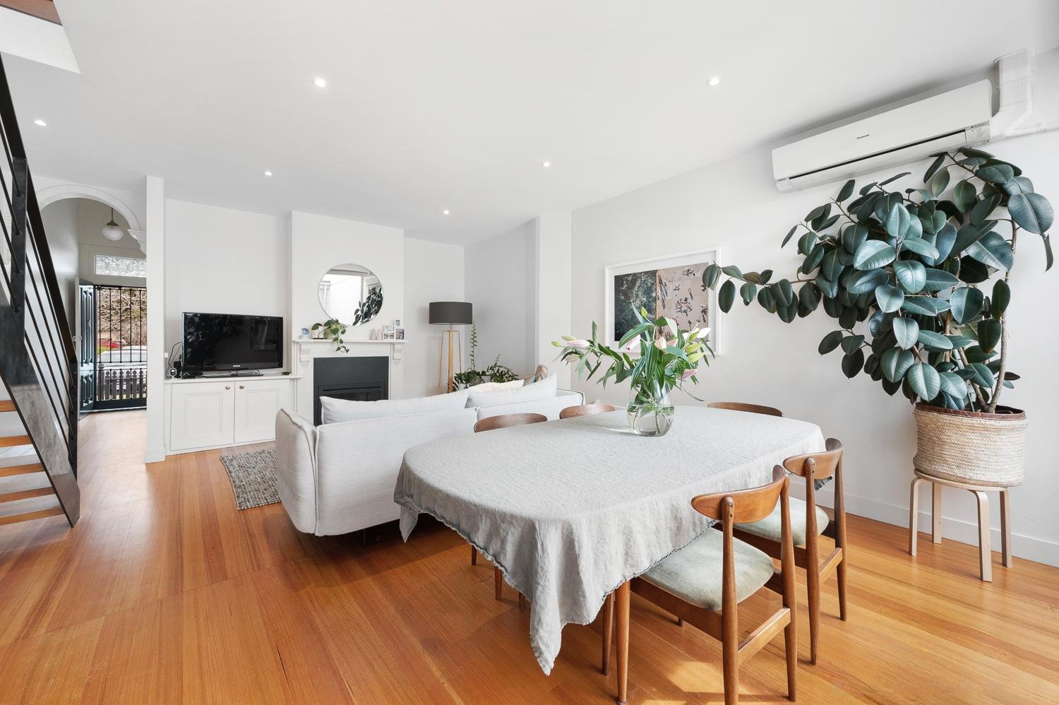 Gallery: 91 Hambleton Street
