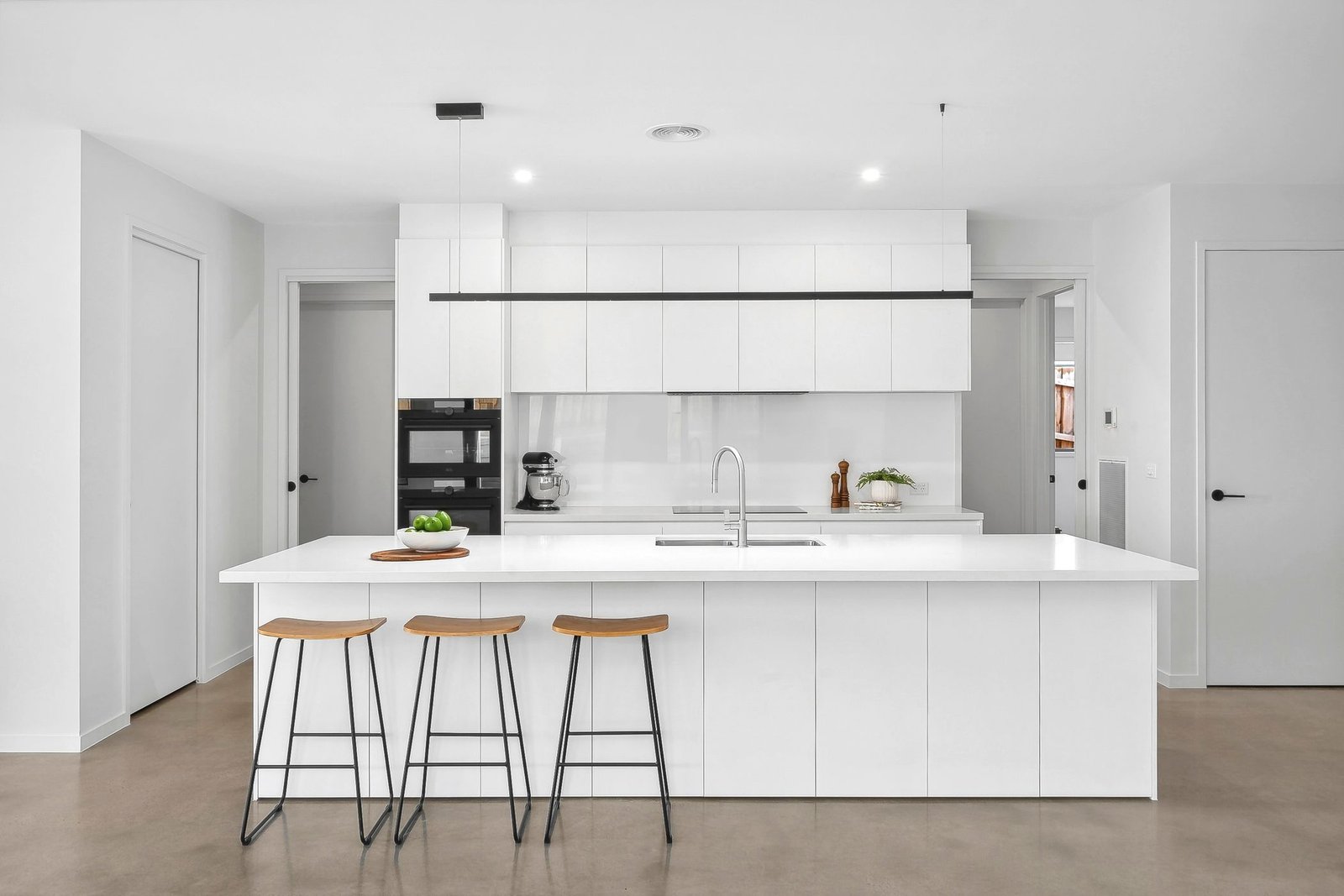 Gallery: 91 Highland Way