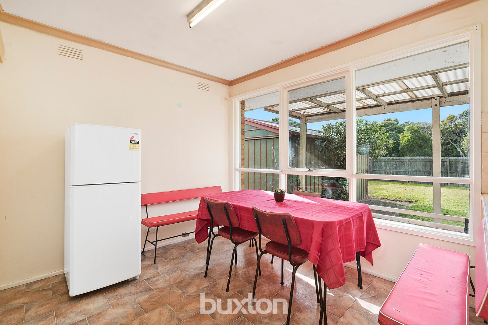 Gallery: 91 Kinross Avenue