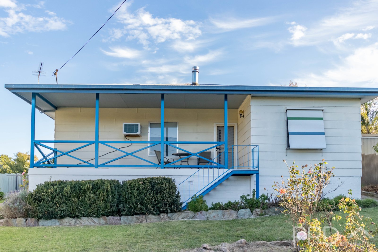 91 Lynch Street ADELONG 18