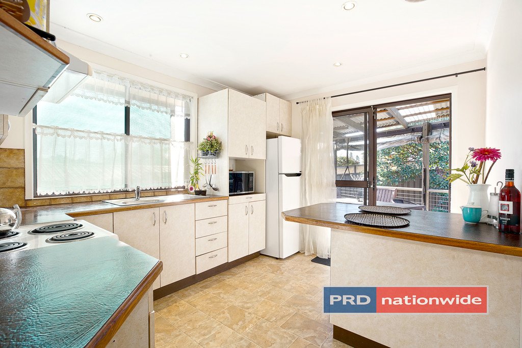 91 Moolana Parade SOUTH PENRITH 4