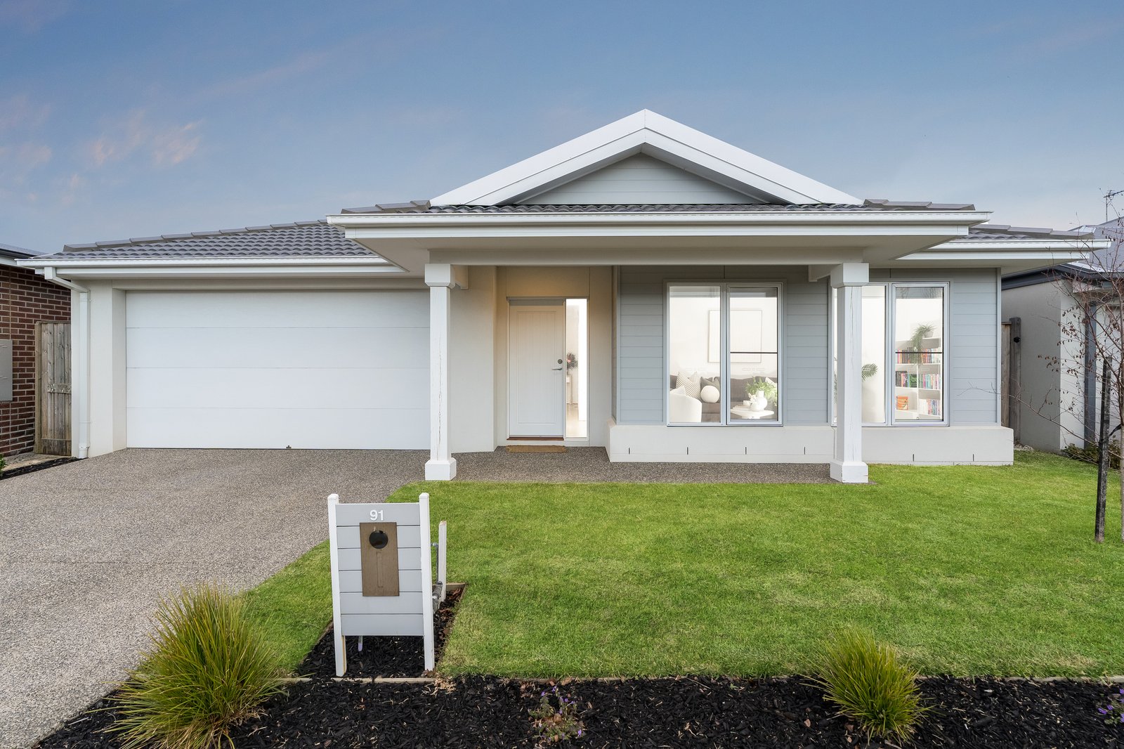 Photos: 91 Naturaliste Way
