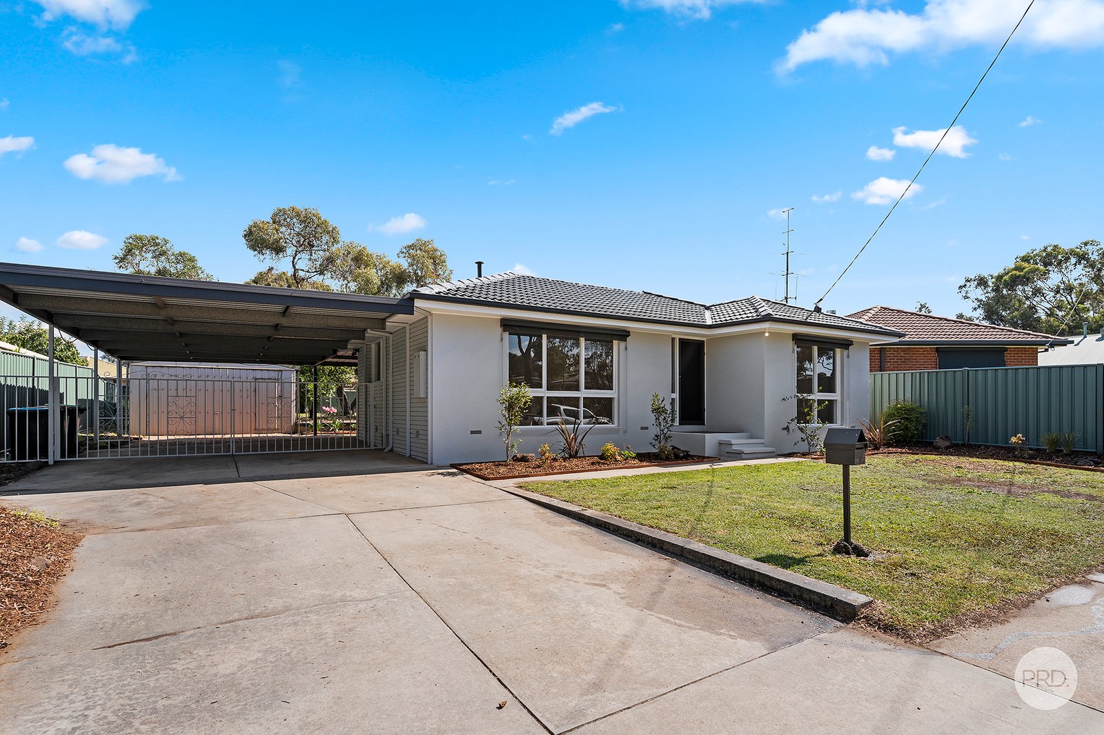 91 Olympic Parade KANGAROO FLAT 3