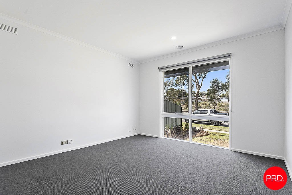 91 Olympic Parade KANGAROO FLAT 6