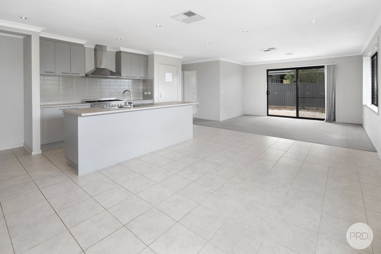 91 O'Shannassy Parade LUCAS 6