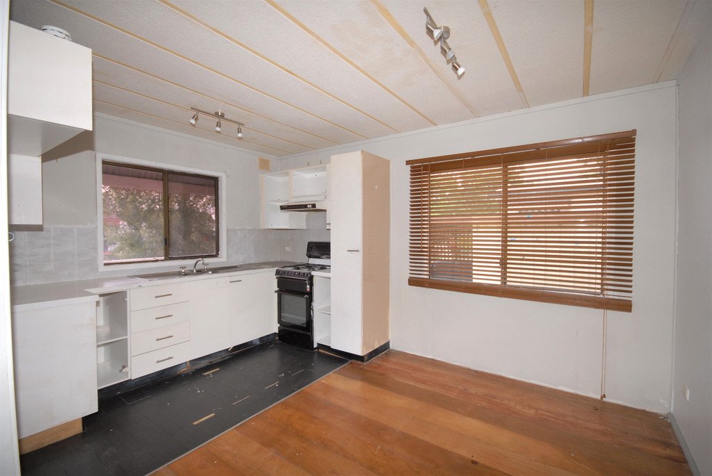 91 Plover Circuit SUTTON 7