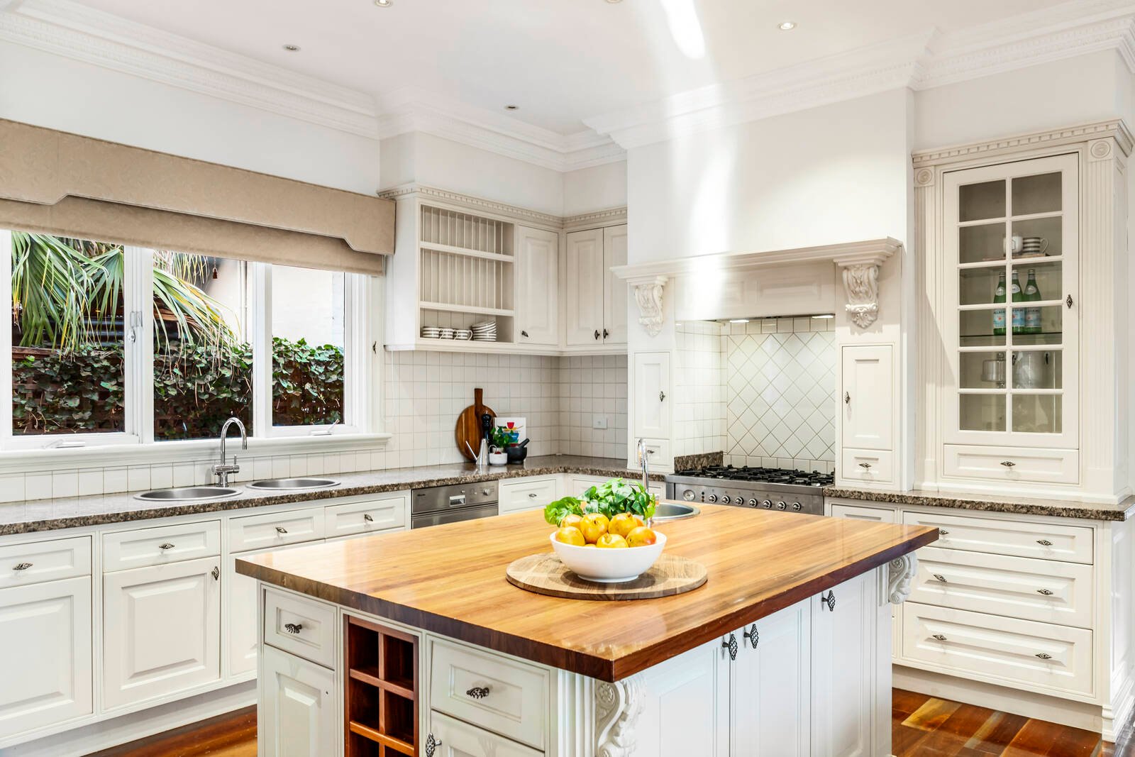 Real Estate and Property in 91 Robinson Road, Hawthorn, VIC