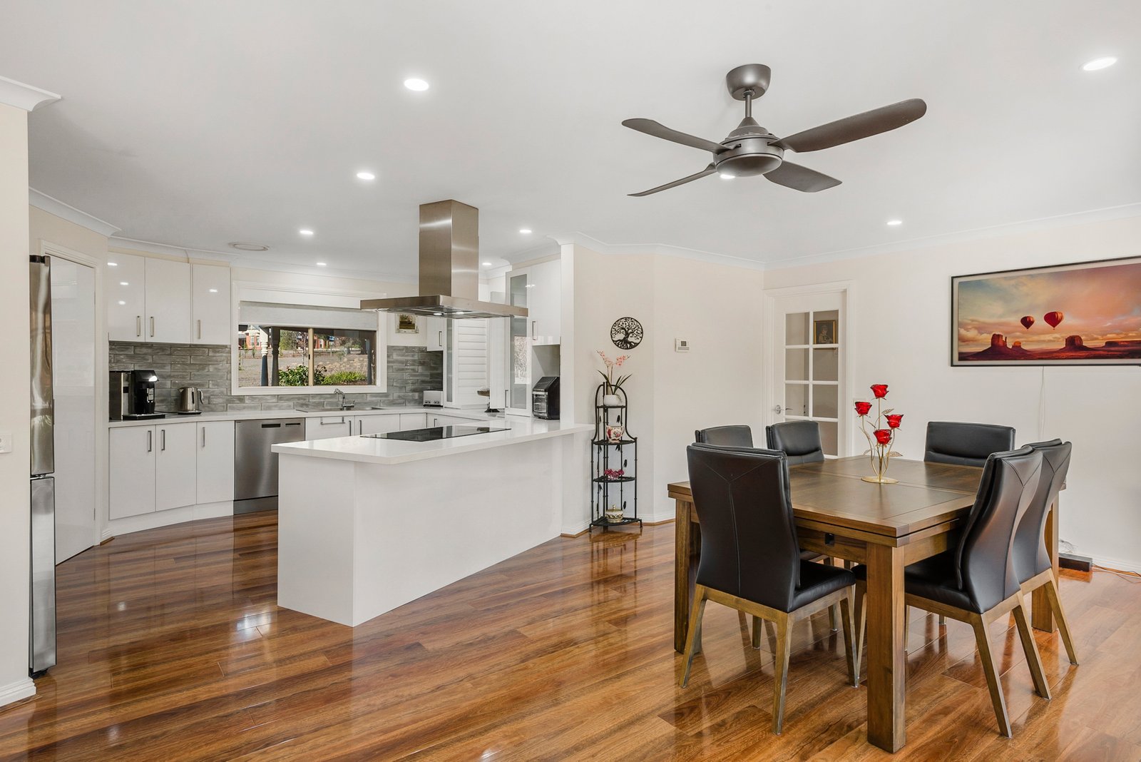 Real Estate and Property in 91 Rosa Court, Kyneton, VIC