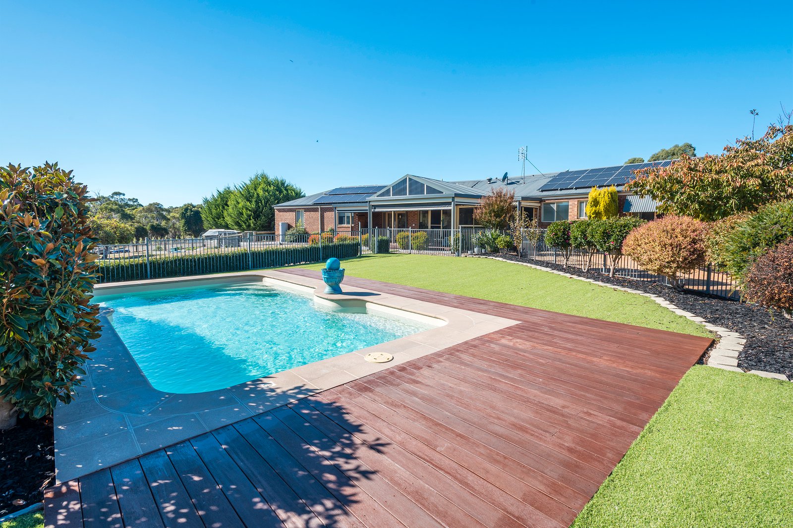 Real Estate and Property in 91 Rosa Court, Kyneton, VIC