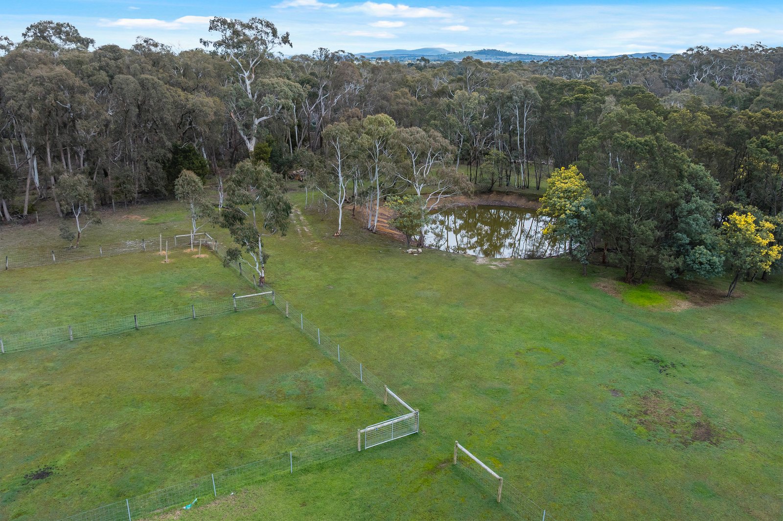 Real Estate and Property in 91 Rosa Court, Kyneton, VIC