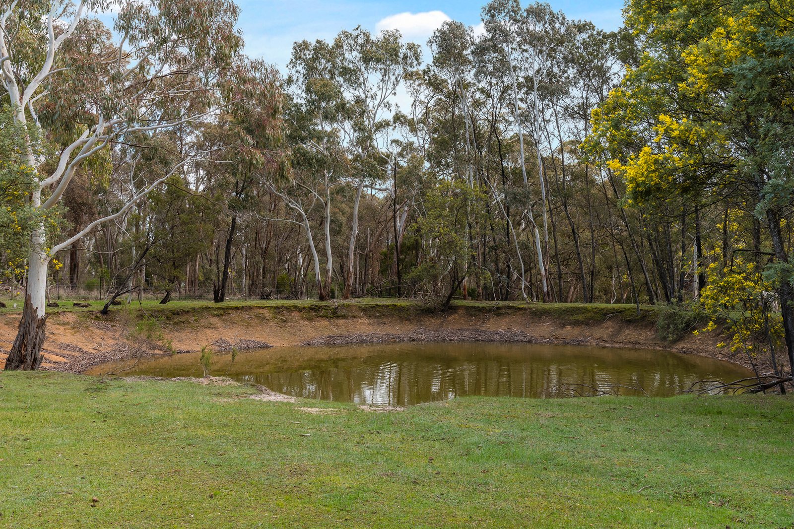 Real Estate and Property in 91 Rosa Court, Kyneton, VIC